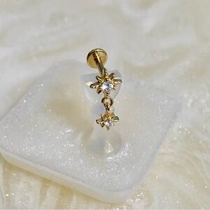 Gold Star Dangle cartilage Earring with zircon